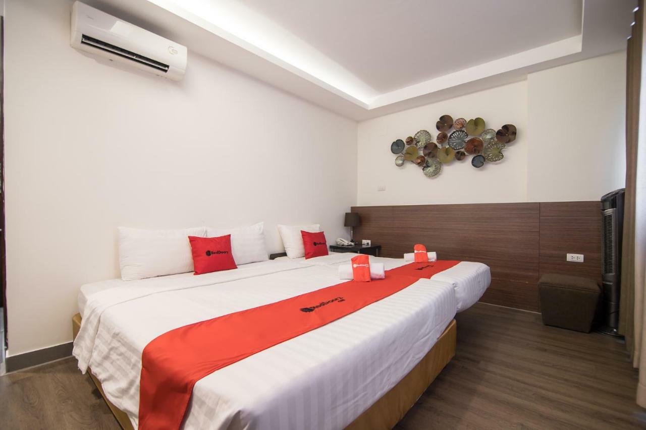 RedDoorz gần Giáp Bát Hotel Dai Mo Ngoại thất bức ảnh