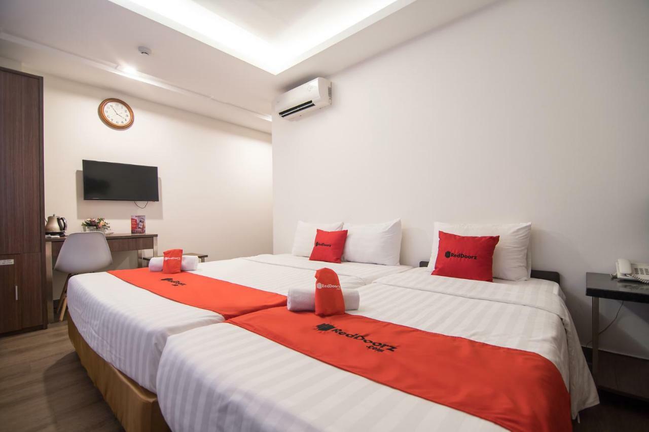 RedDoorz gần Giáp Bát Hotel Dai Mo Ngoại thất bức ảnh